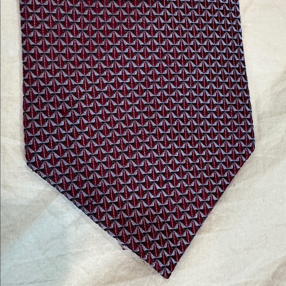 Elegant Purple Patterned Men's Tie